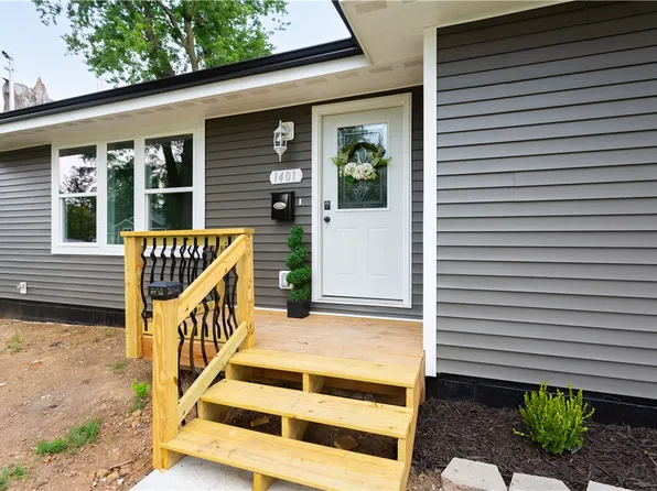 1401 Stewart St, Des Moines, IA 50316