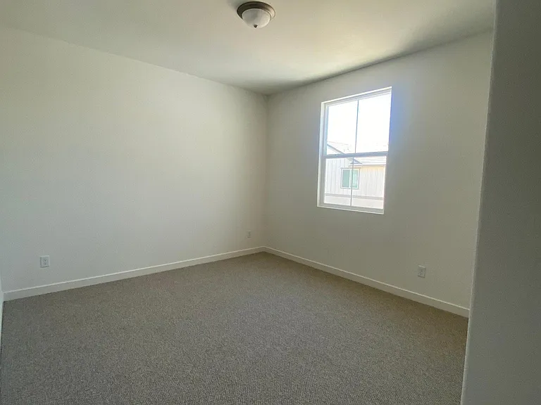 2408 Lake Club Dr — Photo 16