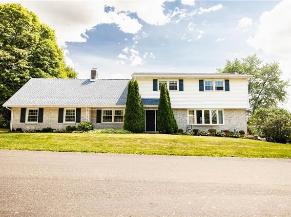 5918 Shepherd Hills Ave, Allentown, PA 18106