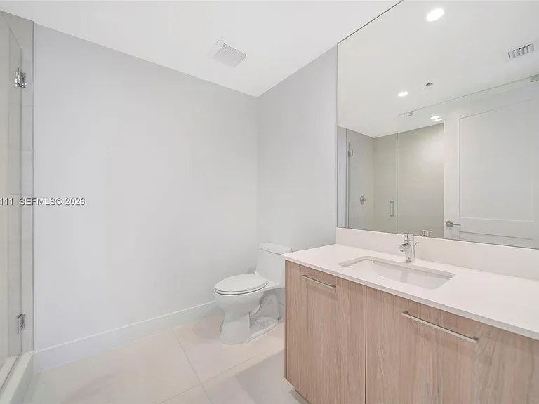 153 N Seabreeze Blvd #801 — Photo 46