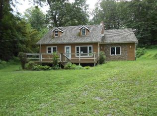 22 Cabin Still Rd, Delta, PA 17314
