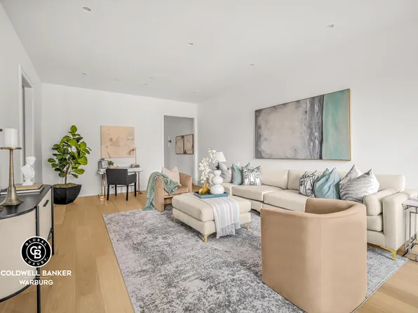 255 East 74th Street image 3 of 9