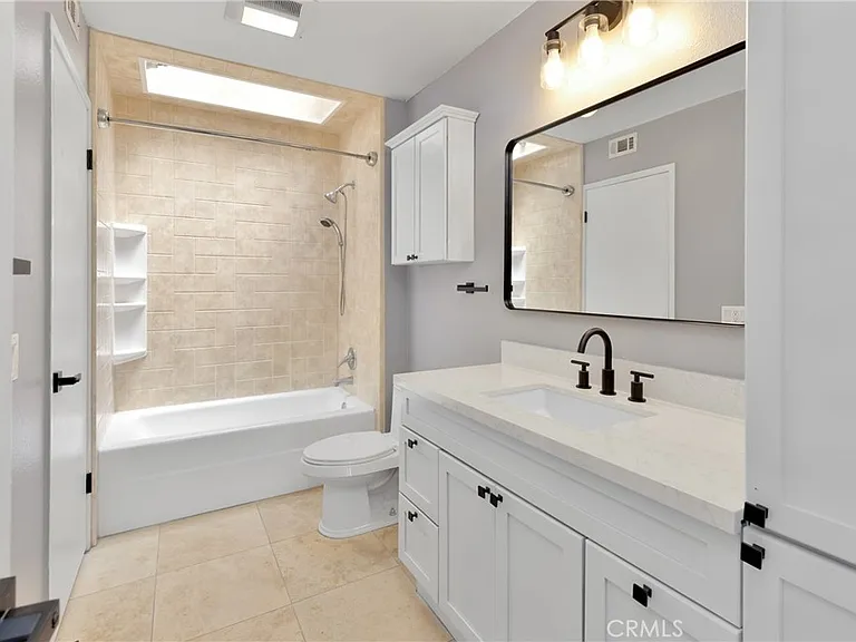 280 Cagney Ln #312 — Photo 11