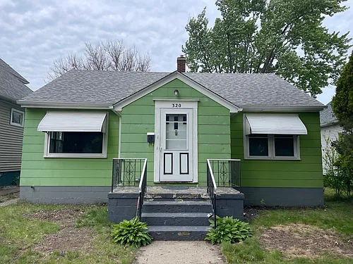 320 N Pleasant Ave Photo 1
