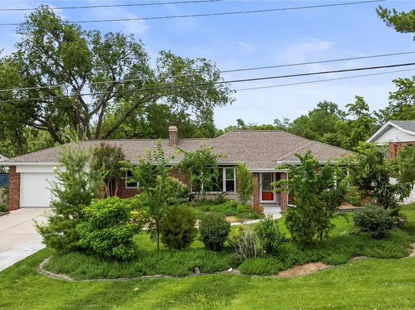 7031 Leta Dr, Saint Louis, MO 63123