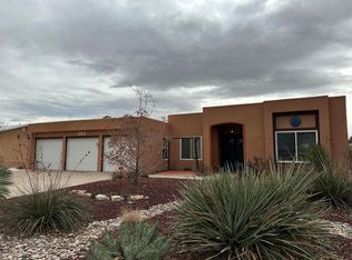 303 Star Dr, Rio Communities, NM 87002