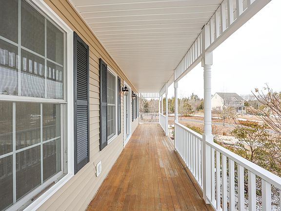 5th image of 44 Pearson Lane