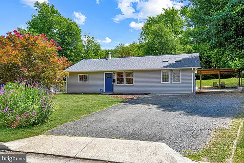 5523 Halwis St Photo 1