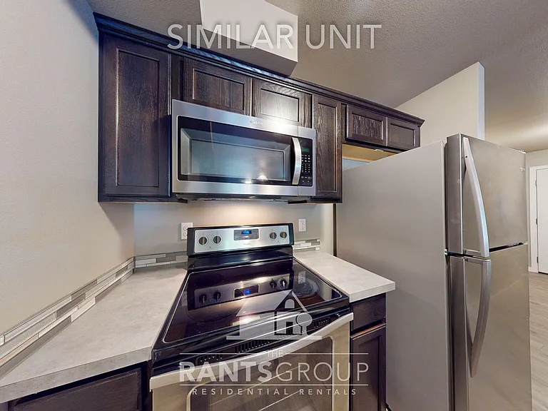 Bedrock Apartments — Photo 7
