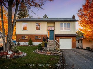 28 Park St, Tay, ON L0K 2A0