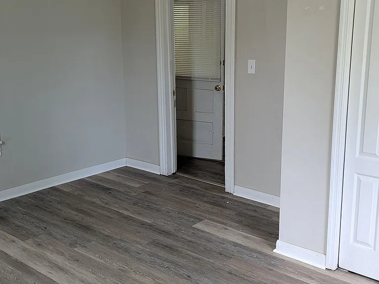 408 Church St — Photo 12