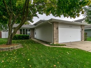 1088 Cathy Dr, Joliet, IL 60431