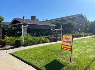 241 W Wilson St APT 11, Costa Mesa, CA 92627