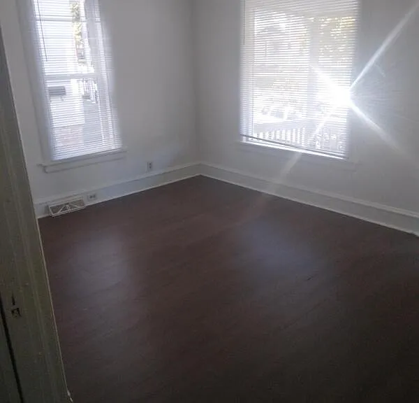 1013 Clara Ave — Photo 7