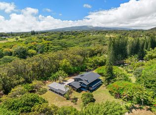 965 Hog Back Rd, Haiku, HI 96708