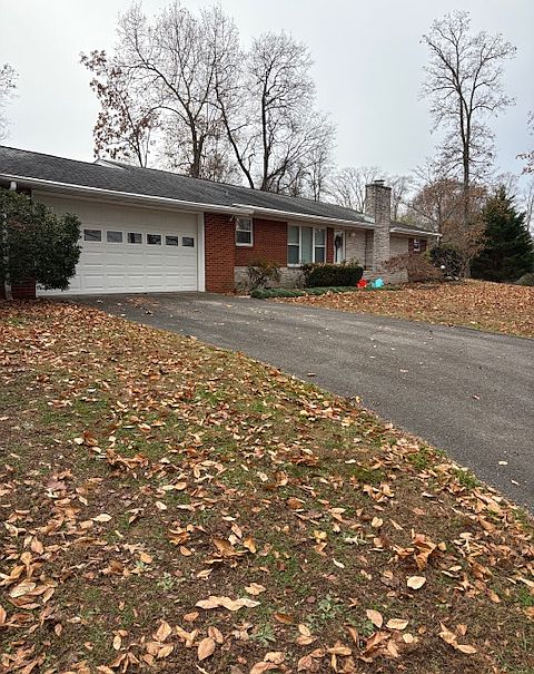 2nd image of 1502 McIlvaine Dr