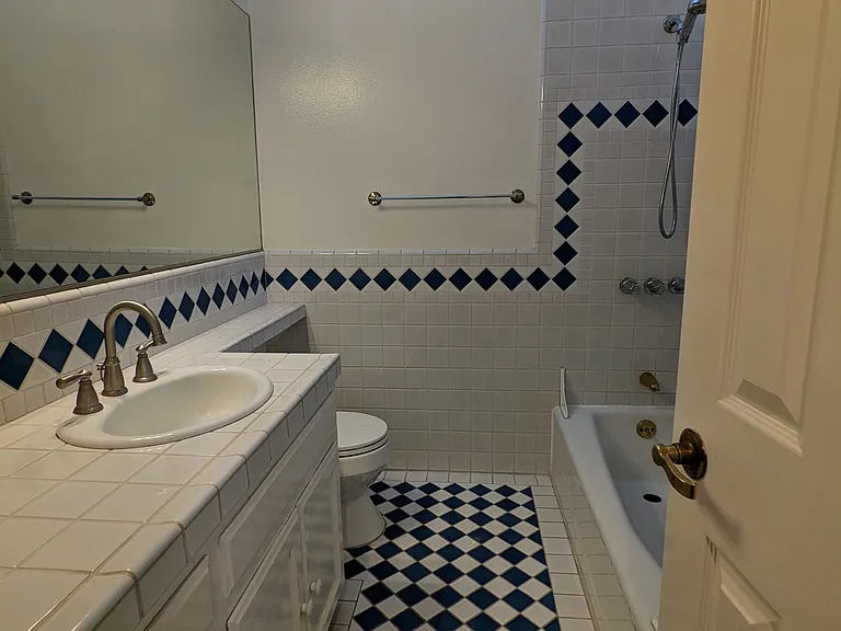 509 Goldenrod Ave #A — Photo 12