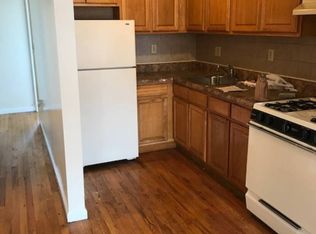 3636 Palmer Ave FL 3, Bronx, NY 10466