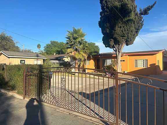 3rd image of 434 Santa Mariana Ave