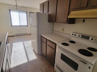 506 Jefferson St #8, Vermillion, SD 57069