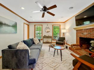 322 Trappers Run Dr, Cary, NC 27513