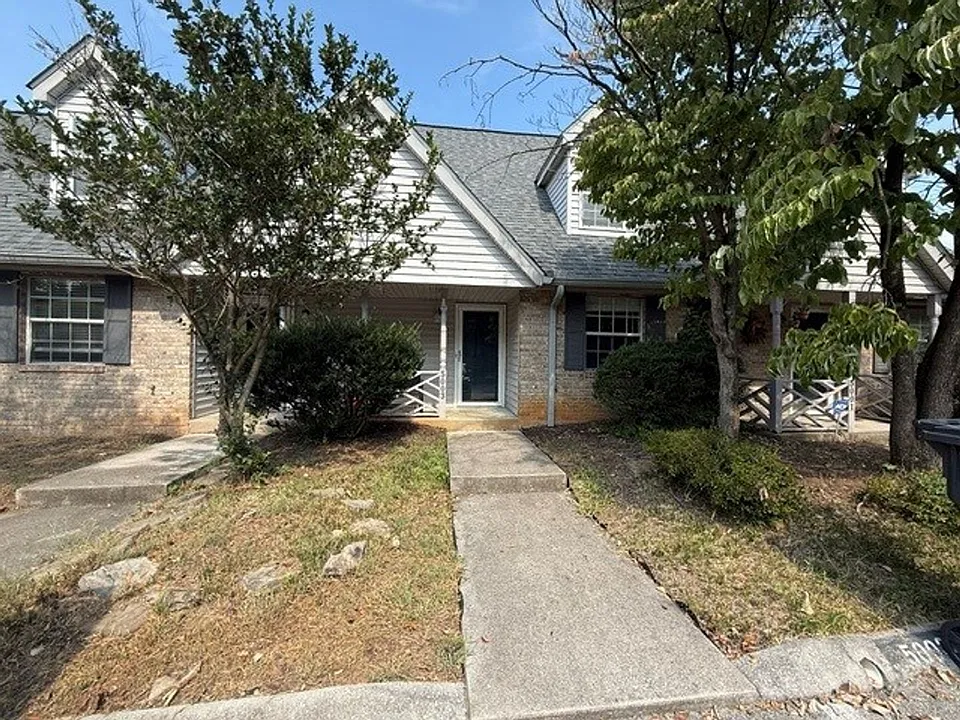 5003 Trace Manor Ln