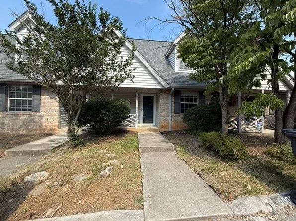 5003 Trace Manor Ln, Knoxville, TN 37912