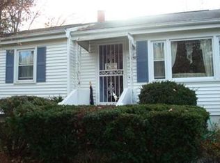 180 Balboa Dr, Springfield, MA 01119