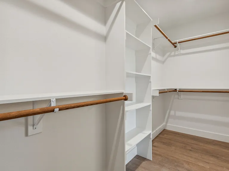 4617 Pickett St — Photo 17