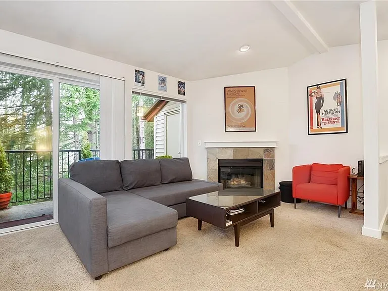 25025 SE Klahanie Blvd #A302 — Photo 1