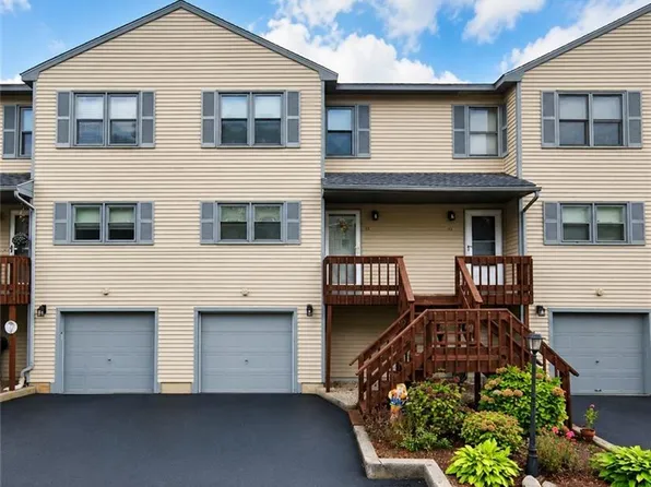 1603 Plainfield Pike APT C3, Johnston, RI 02919