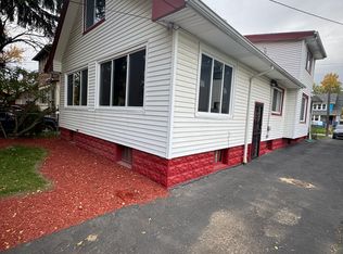 12904 Beachwood Ave, Cleveland, OH