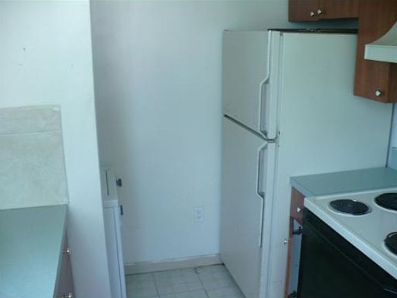 3rd image of 1151 N Liberty Ave APT D
