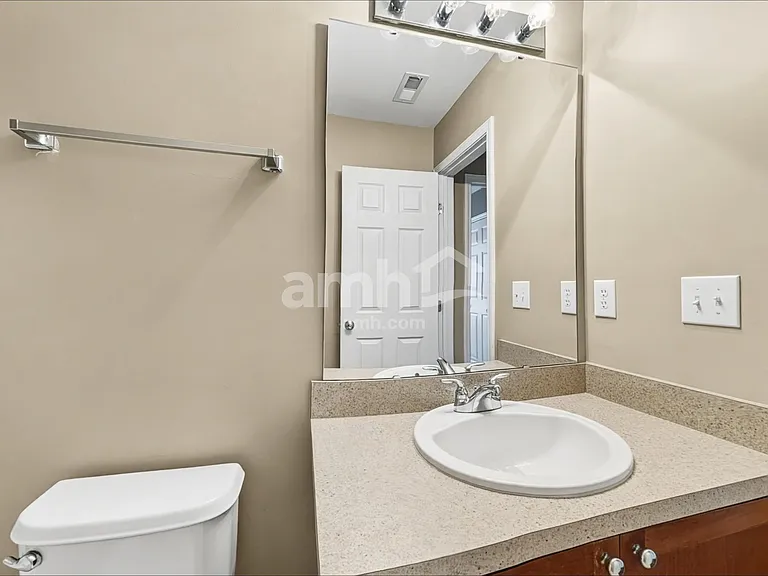 317 Collinsworth Dr — Photo 16
