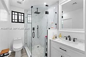 4328 SW 9th Ter — Photo 19