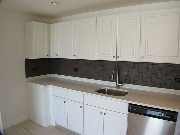 5th image of 68 Bradhurst Ave APT 8S
