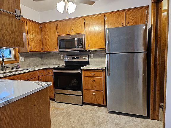 5th image of 619 11th St N
