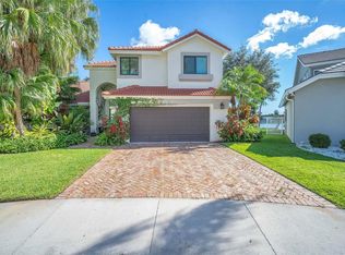 1130 Glenwood Ct, Weston, FL 33326