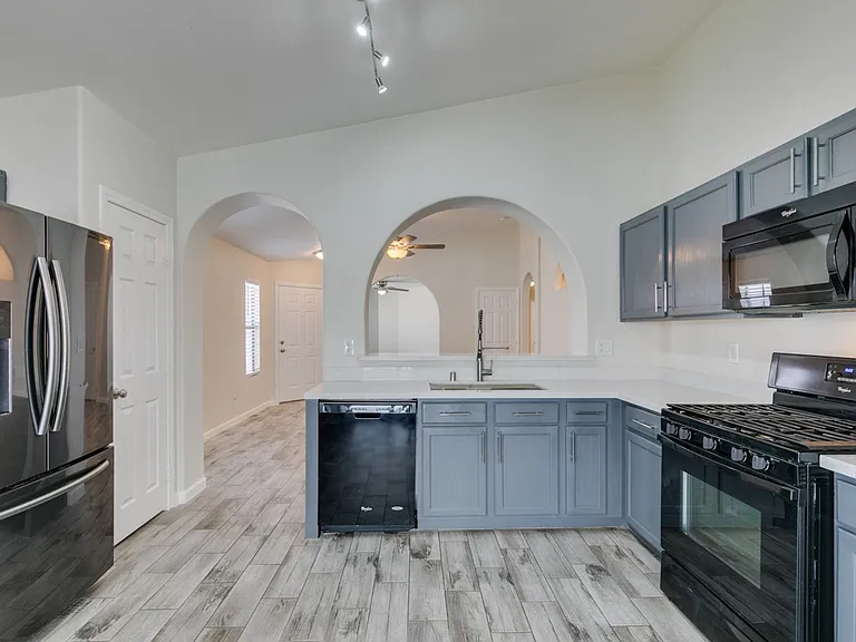 6763 Bison Creek St — Photo 39