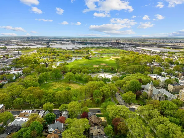 240 Clendenny Avenue image 40 of 40