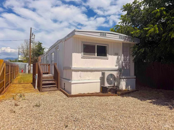 122 W 41st St Trlr 1, Garden City, ID 83714