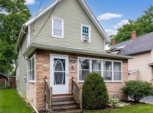 383 Niagara St, North Tonawanda, NY 14120