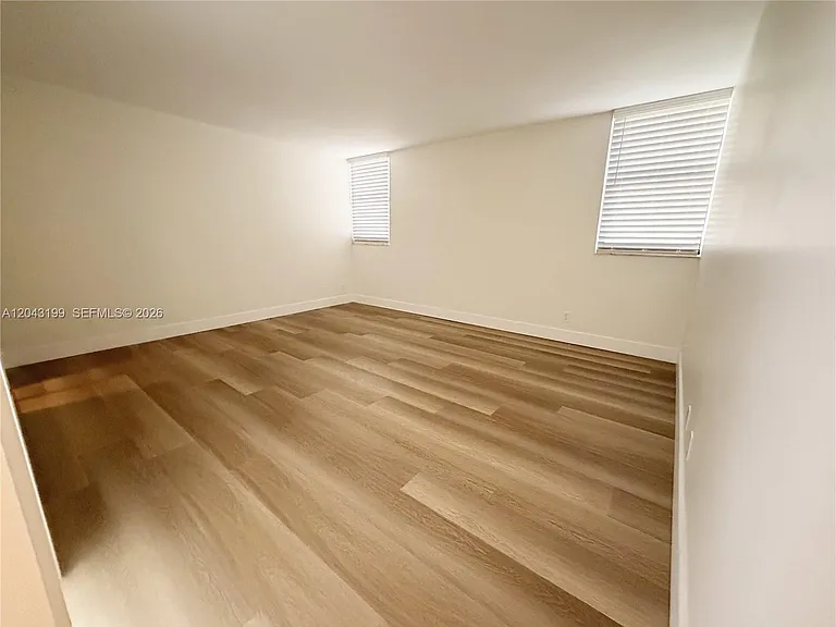 2625 Collins Ave #215 — Photo 16