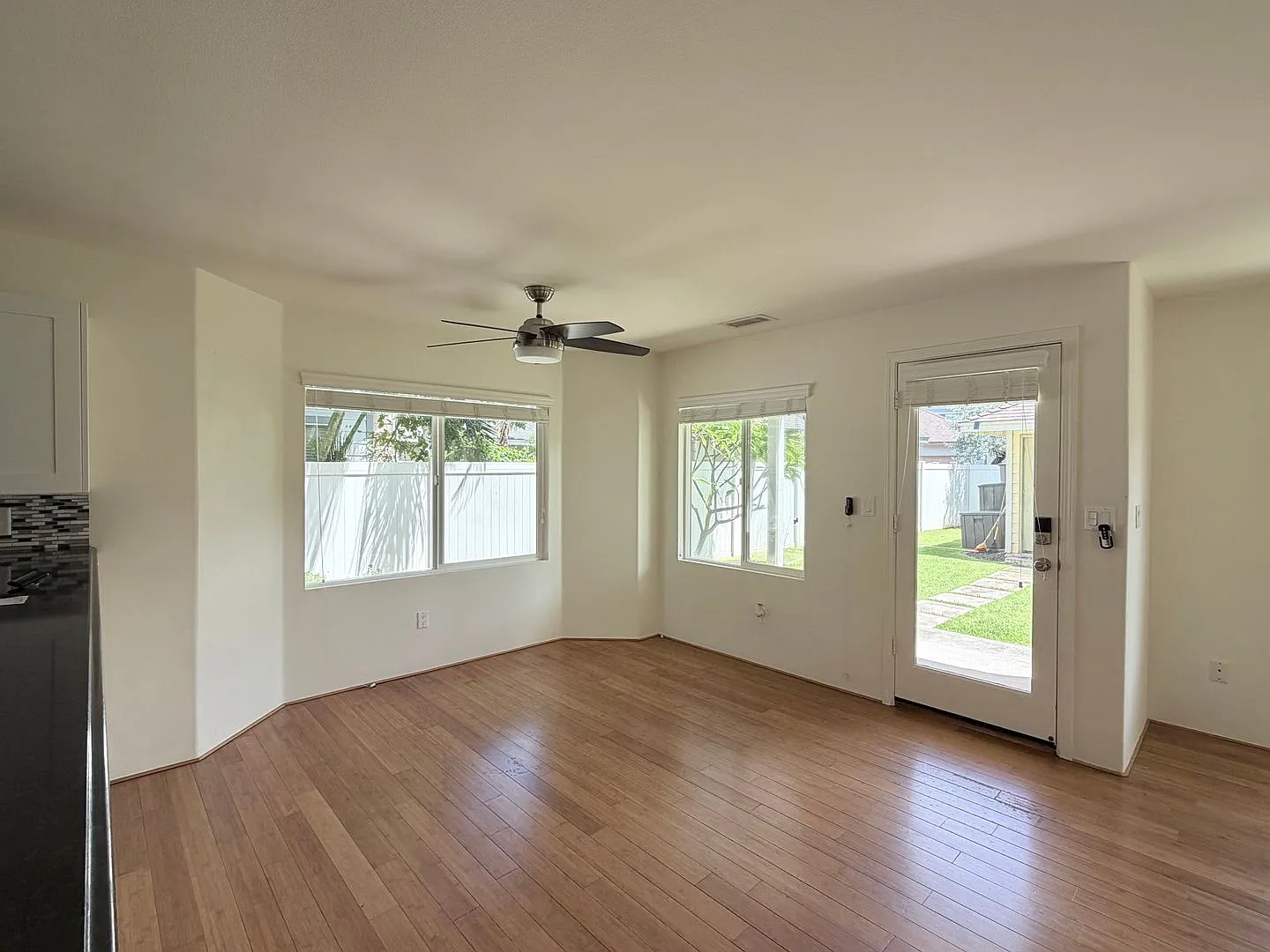 3 bed 2.5 bath with garage in Hoakalei at Ka Makana — Photo 2
