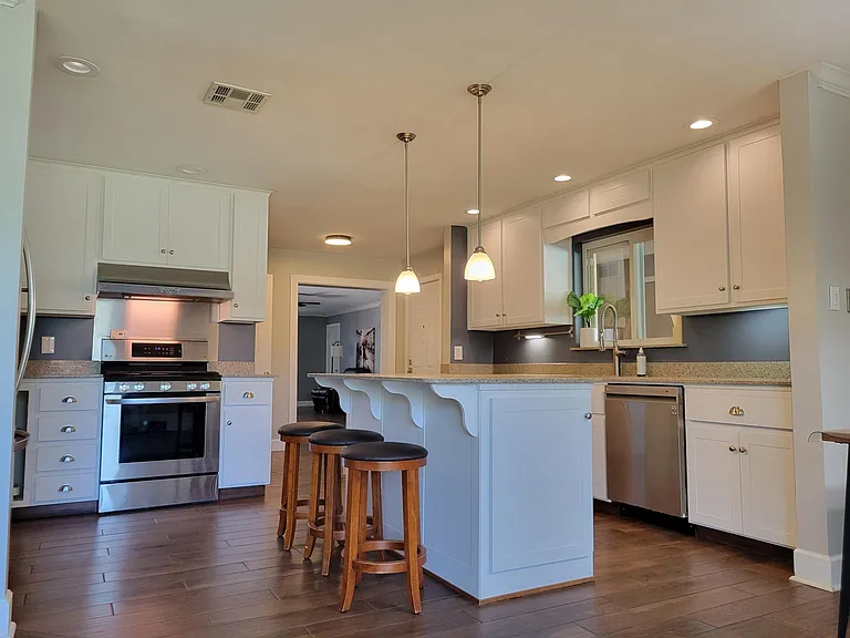 Kitchen 3