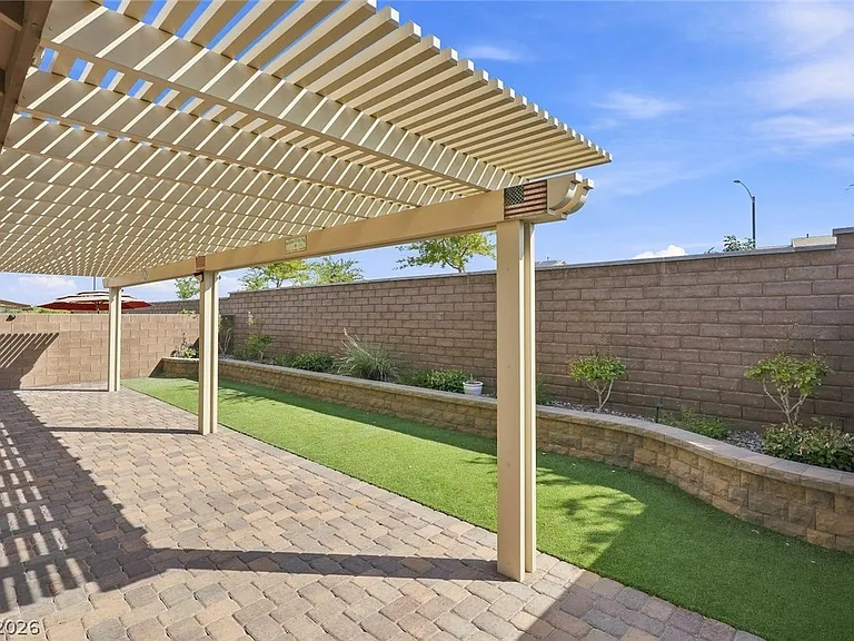 1525 Deep Valley Ave — Photo 42