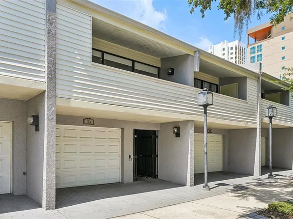 301 2nd St N APT 15, Saint Petersburg, FL 33701