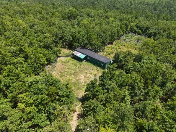 39981 Lloyd Ln, Wister, OK 74966