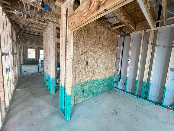 730 Gray Fox Loop Interior Image 2