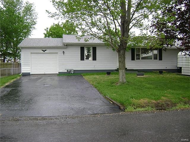 1st image of 208 W Roosevelt Dr